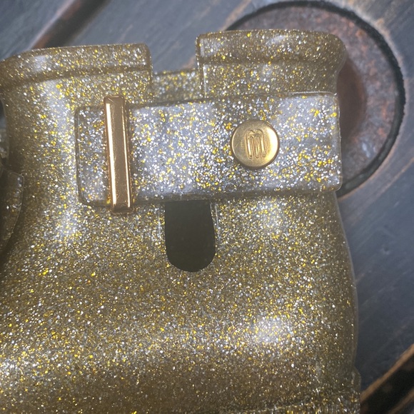 MINI MELISSA Sugar Rain Bow Rain Boots Gold Glitter Bow - Used, Worn Once - Picture 5 of 12